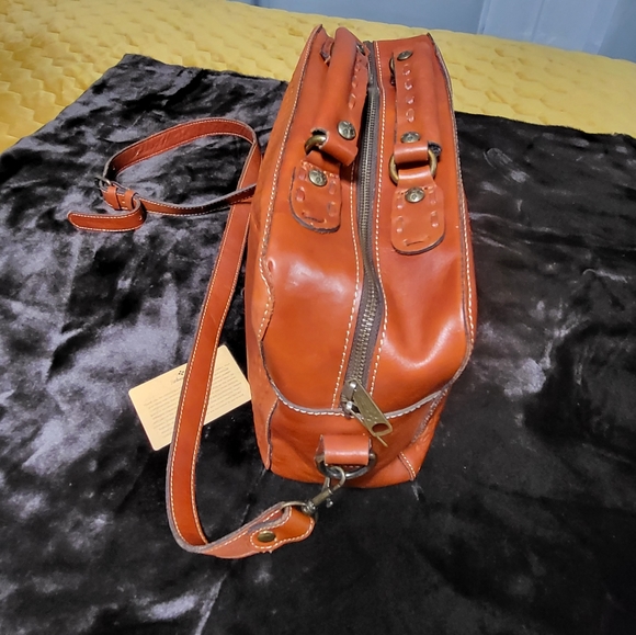 Patricia Nash purse - Picture 10 of 12